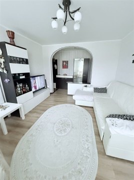 3-к квартира, 5/5 эт., 54м²