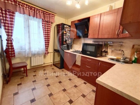 2-к квартира, 7/10 эт., 48м²