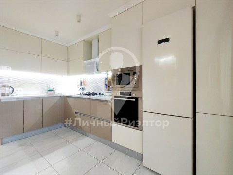 2-к квартира, 13/15 эт., 80м²