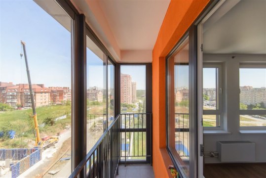 3-к квартира, 8/17 эт., 92м²