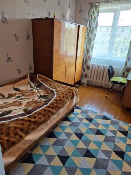 3-к квартира, 5/5 эт., 61м²
