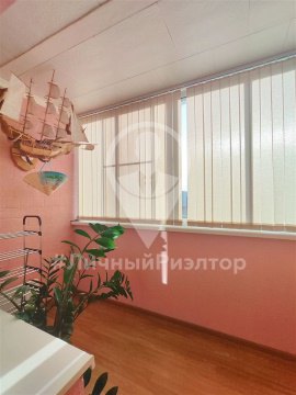 2-к квартира, 8/10 эт., 80м²