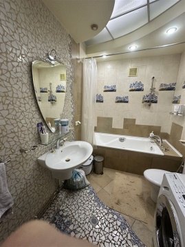 4-к квартира, 2/7 эт., 80м²