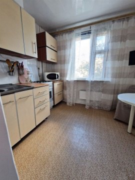3-к квартира, 2/9 эт., 68м²