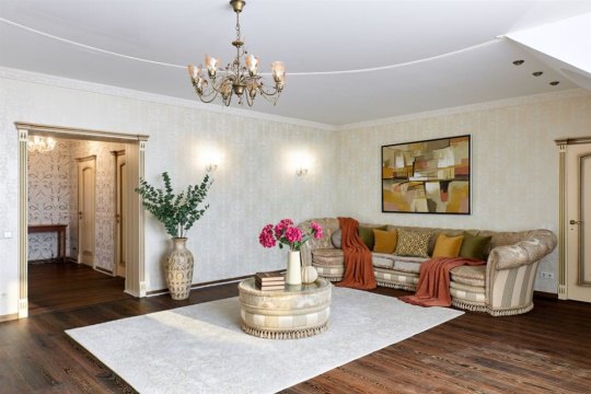 4-к квартира, 7/7 эт., 178м²