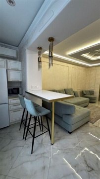 2-к квартира, 7/12 эт., 70м²