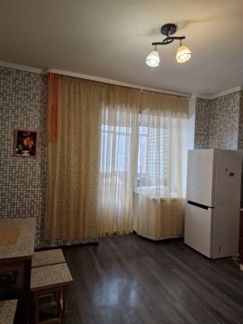 1-к квартира, 1/9 эт., 58м²