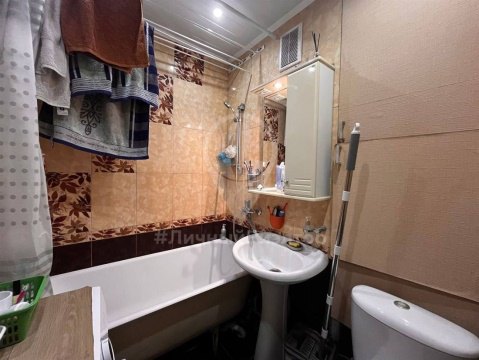 2-к квартира, 3/5 эт., 42м²