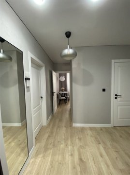 2-к квартира, 7/8 эт., 57м²