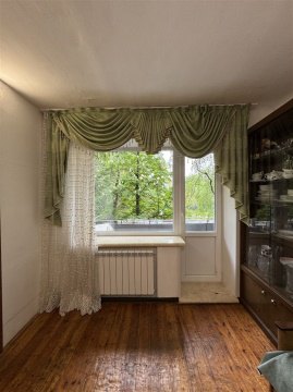 3-к квартира, 2/5 эт., 55м²