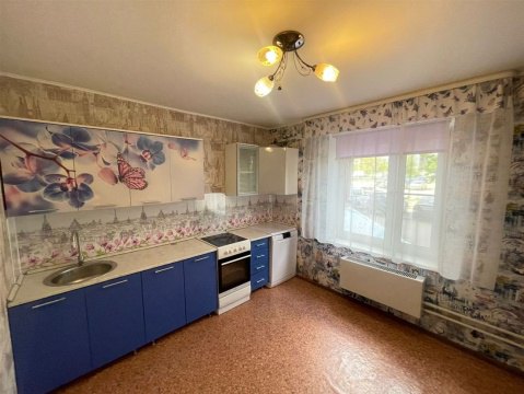 3-к квартира, 1/16 эт., 87м²