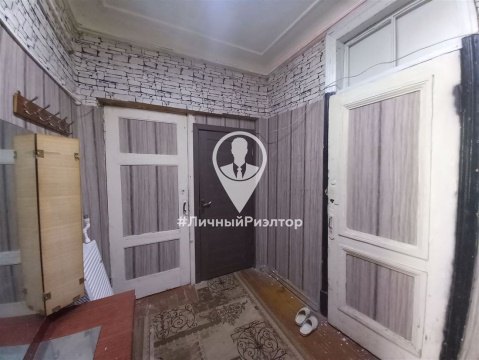 2-к квартира, 1/4 эт., 47м²