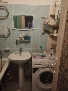 2-к квартира, 2/4 эт., 48м²