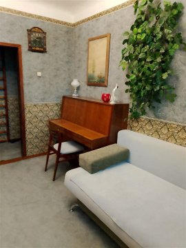 3-к квартира, 2/3 эт., 55м²