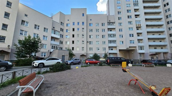 1-к квартира, 1/6 эт., 42м²