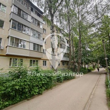 2-к квартира, 4/5 эт., 46м²