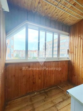 2-к квартира, 5/10 эт., 52м²