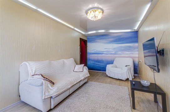 2-к квартира, 4/5 эт., 55м²