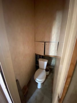 2-к квартира, 1/2 эт., 43м²