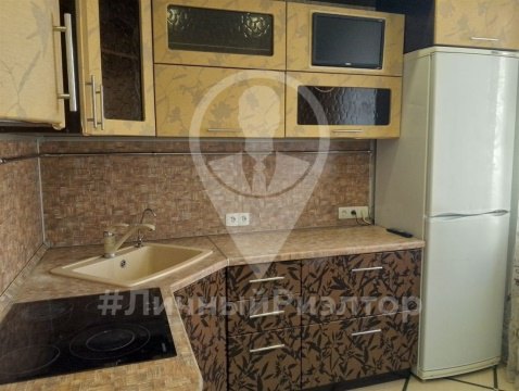 3-к квартира, 2/9 эт., 76м²
