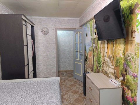 2-к квартира, 1/5 эт., 50м²