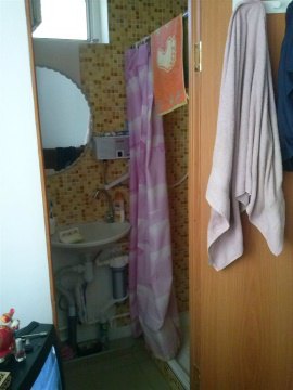 Дом 32м², участок 1 сот.