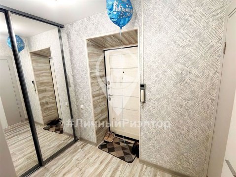 1-к квартира, 7/17 эт., 37м²