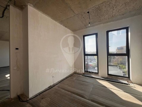 2-к квартира, 4/4 эт., 157м²