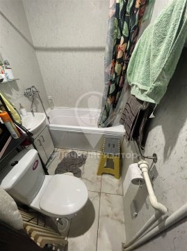 1-к квартира, 1/5 эт., 44м²