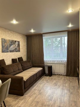 2-к квартира, 1/2 эт., 47м²