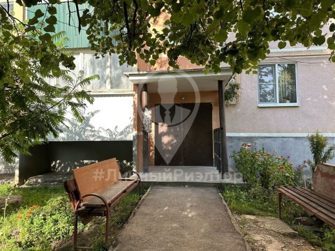 1-к квартира, 1/5 эт., 34м²