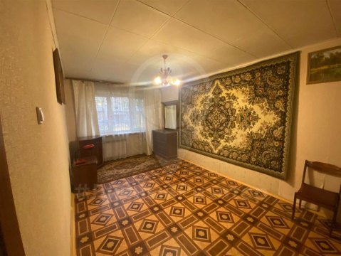 3-к квартира, 1/5 эт., 60м²