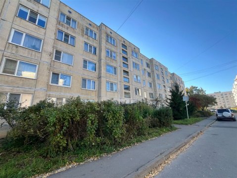 2-к квартира, 4/5 эт., 52м²