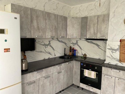 2-к квартира, 3/17 эт., 59м²