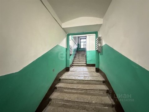 2-к квартира, 5/5 эт., 52м²