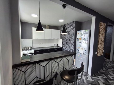 1-к квартира, 5/5 эт., 30м²