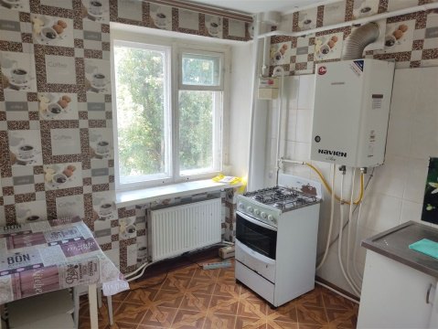 1-к квартира, 2/5 эт., 35м²