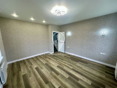 2-к квартира, 2/2 эт., 54м²