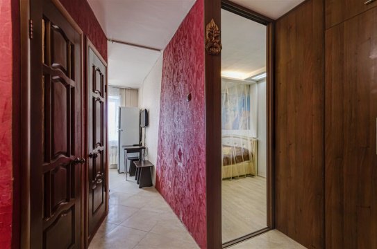 2-к квартира, 4/5 эт., 55м²