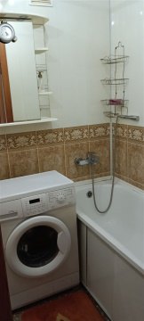 3-к квартира, 1/5 эт., 59м²