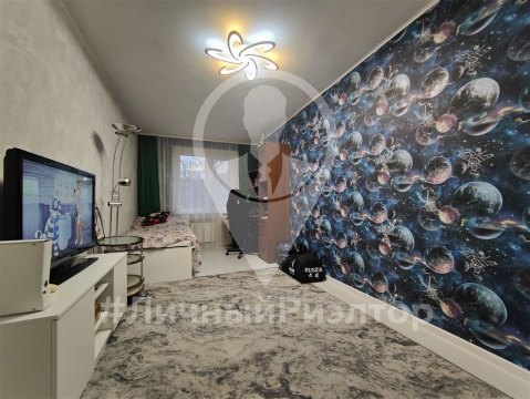 2-к квартира, 4/5 эт., 46м²