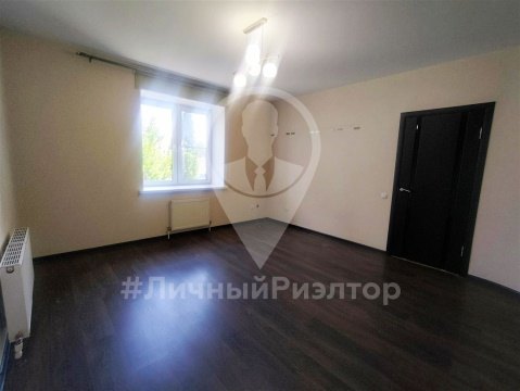 2-к квартира, 1/4 эт., 65м²