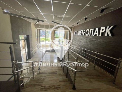 1-к квартира, 10/25 эт., 37м²