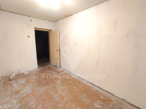 3-к квартира, 3/9 эт., 58м²