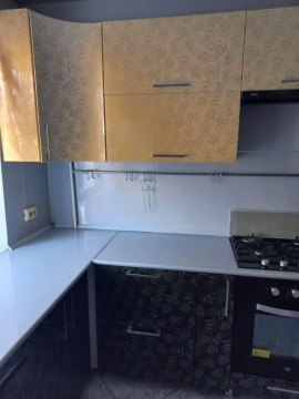 3-к квартира, 4/5 эт., 58м²