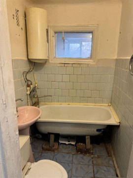 2-к квартира, 3/5 эт., 40м²