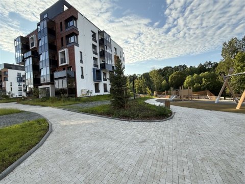 2-к квартира, 2/5 эт., 47м²