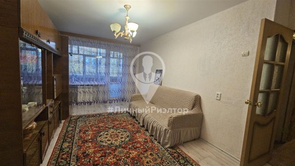 3-к квартира, 3/3 эт., 60м²