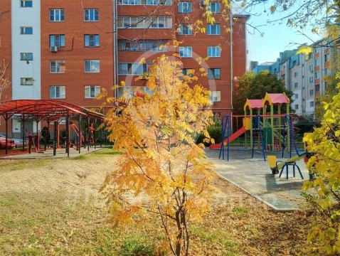 2-к квартира, 2/6 эт., 52м²