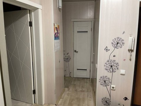 3-к квартира, 4/7 эт., 55м²